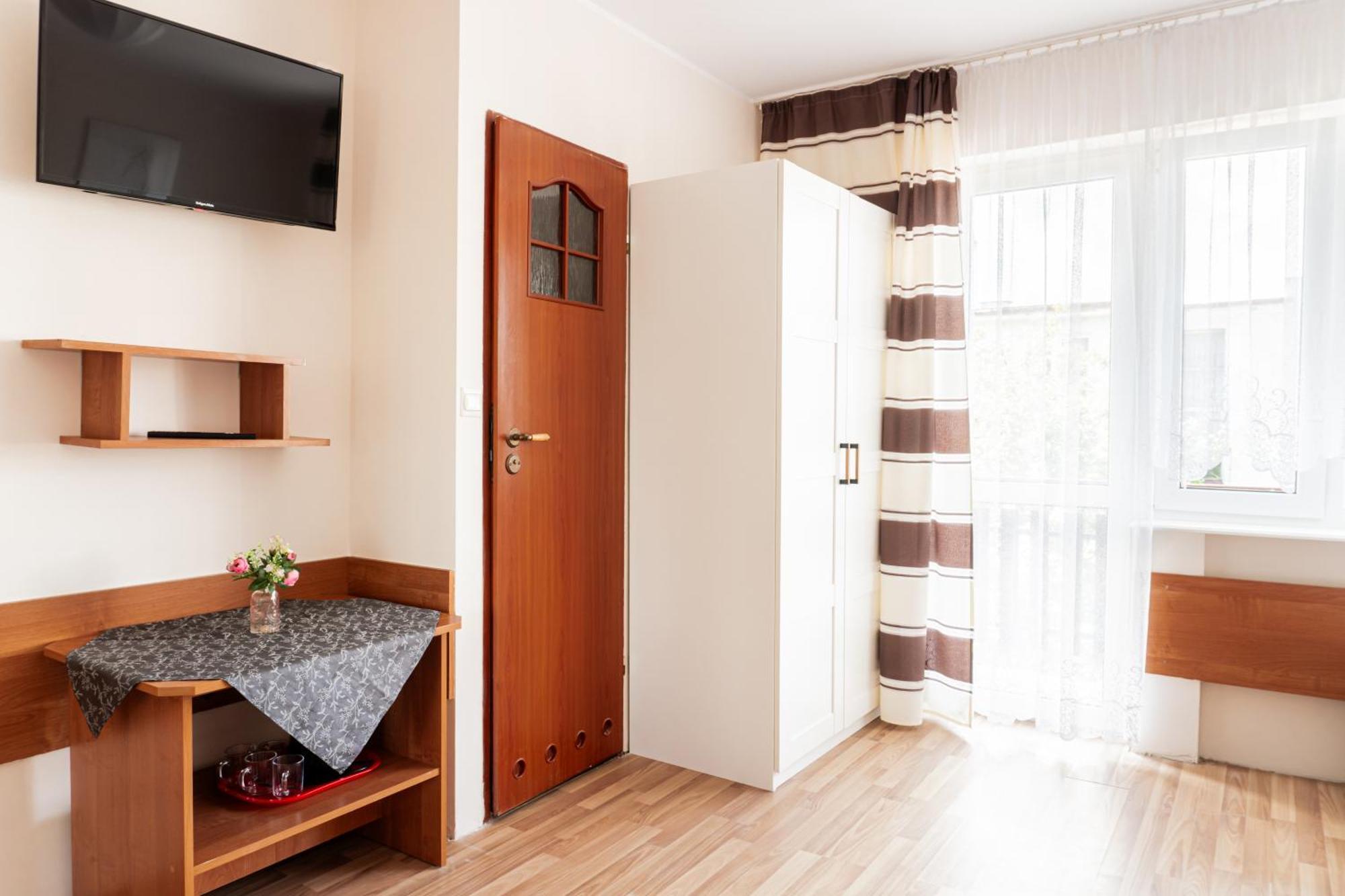 Goscinne Raf-tur - Sala Zabaw, Grill - Idealny Dla Rodzin Z Dziecmi Homestay