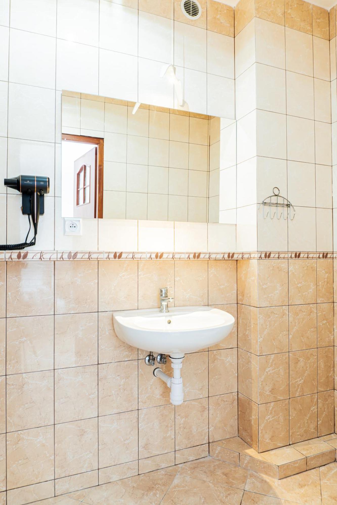 Goscinne Raf-tur - Sala Zabaw, Grill - Idealny Dla Rodzin Z Dziecmi *